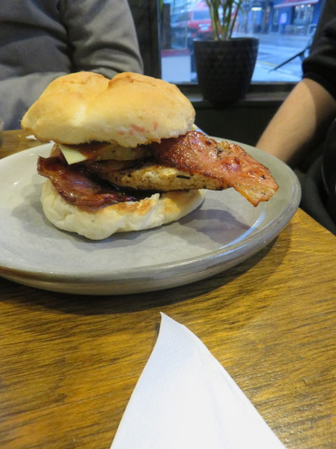 Burger Got Soul - New South Wales Tourism  4
