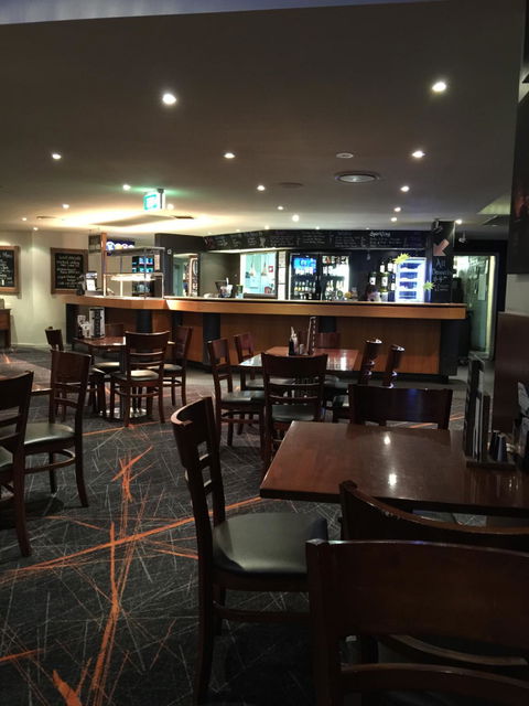 Captain Cook Tavern - New South Wales Tourism  5
