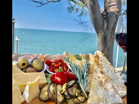 The Rustic Olive - New South Wales Tourism  0