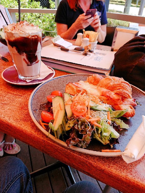 Maple 3 - New South Wales Tourism  1