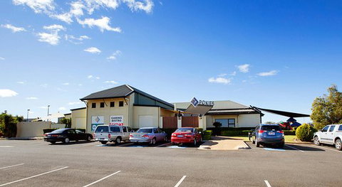 Highfields Tavern - New South Wales Tourism  0