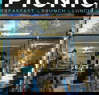 Picnic  Mudjimba - New South Wales Tourism 