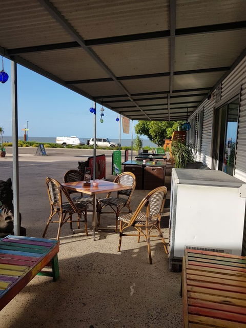 Seaview Deli Cafe - New South Wales Tourism  6