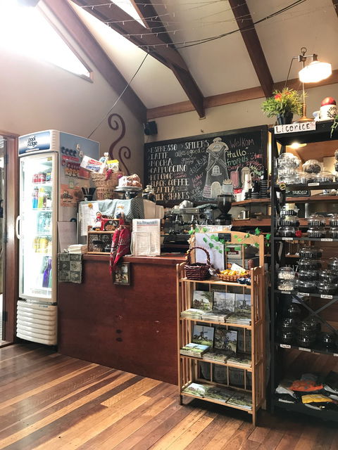 Dutch Bite Cafe - New South Wales Tourism  3