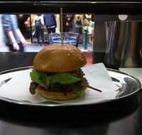 Metro Burger - New South Wales Tourism 
