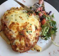 The Tower Hotel - New South Wales Tourism 