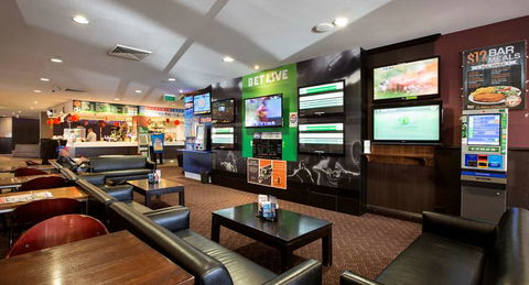 Nightcap At Ashley Hotel - New South Wales Tourism  4