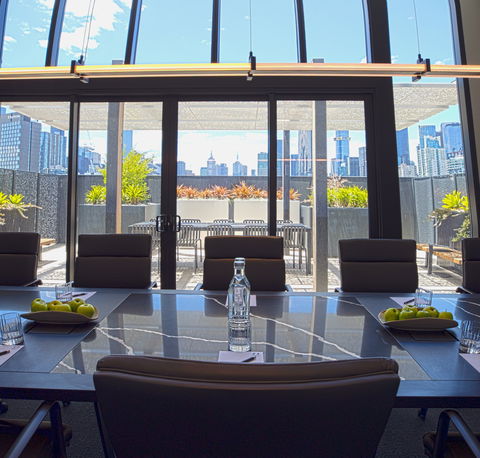 Oakwood Premier Melbourne - New South Wales Tourism  9