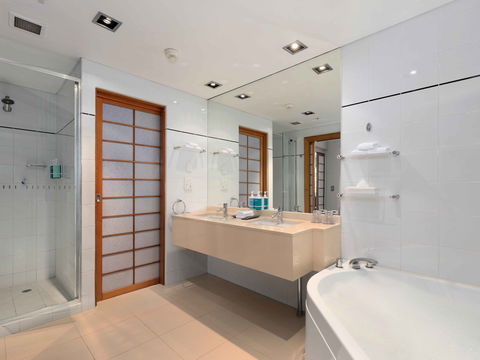 Novotel Sydney On Darling Harbour - New South Wales Tourism  13