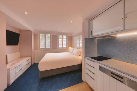 Adina Apartment Hotel Chippendale - New South Wales Tourism  13