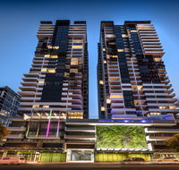 Arise Ivy and Eve - New South Wales Tourism 