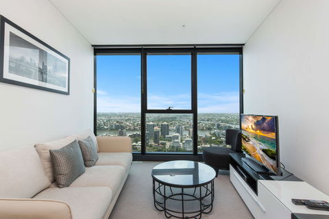 Arise Brisbane Skytower - New South Wales Tourism  5