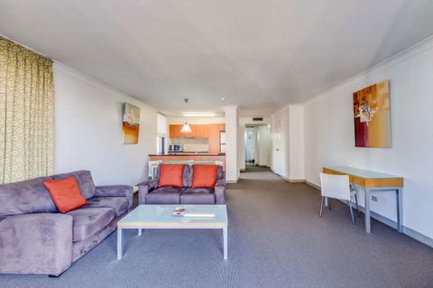 Hillcrest Central Apartment Hotel - New South Wales Tourism  4