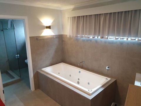 Best Western Apollo Bay And Apartments - New South Wales Tourism  13