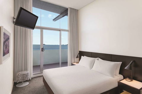 Adina Apartment Hotel Perth - New South Wales Tourism  3
