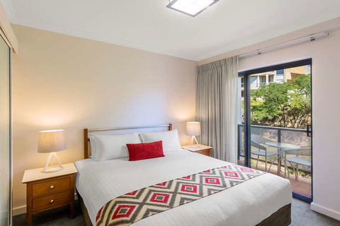 Nesuto Mounts Bay Perth Apartment Hotel - New South Wales Tourism  3
