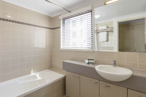 Nesuto Mounts Bay Perth Apartment Hotel - New South Wales Tourism  4