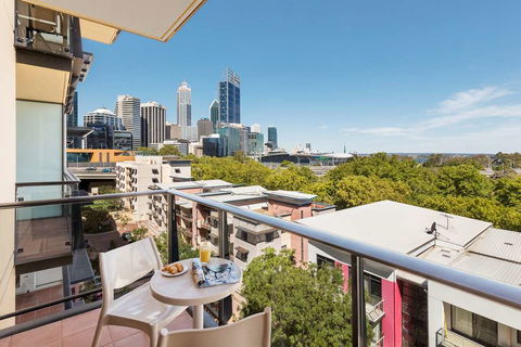 Nesuto Mounts Bay Perth Apartment Hotel - New South Wales Tourism  15