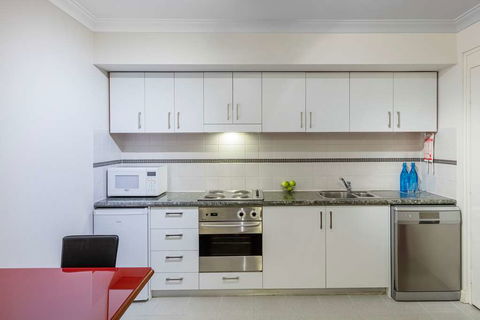 Nesuto Mounts Bay Perth Apartment Hotel - New South Wales Tourism  17
