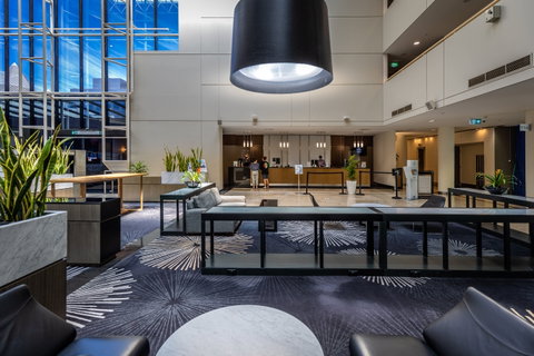 Crowne Plaza Canberra - New South Wales Tourism  2