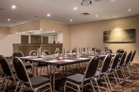 Crowne Plaza Canberra - New South Wales Tourism  10
