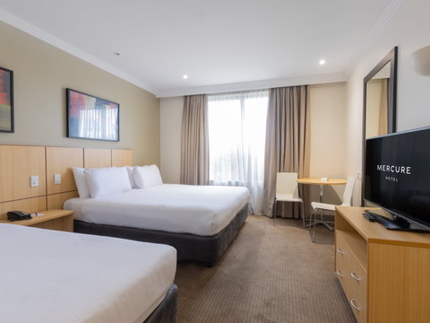 Mercure Brisbane Garden City - New South Wales Tourism  7