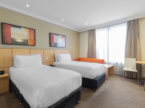 Mercure Brisbane Garden City - New South Wales Tourism  12