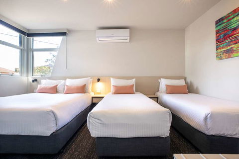 Nightcap At Glengala Hotel - New South Wales Tourism  9