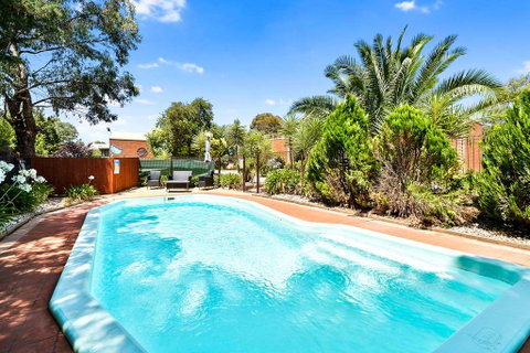 Comfort Inn Coach & Bushmans - New South Wales Tourism  12