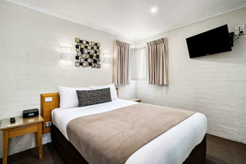 Comfort Inn Coach & Bushmans - New South Wales Tourism  14