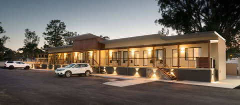 New Crossing Place Motel - New South Wales Tourism  0