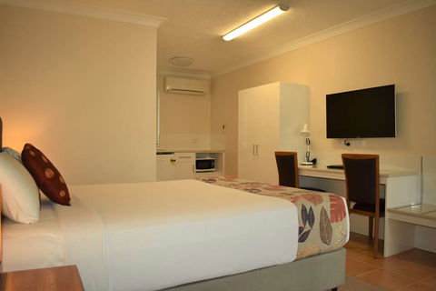 Best Western Parkside Motor Inn - New South Wales Tourism  3