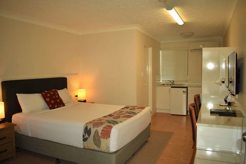 Best Western Parkside Motor Inn - New South Wales Tourism  4