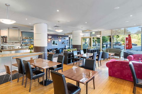 Nesuto Canberra Apartment Hotel - New South Wales Tourism  8