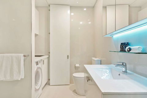 Good Life Suites - New South Wales Tourism  8
