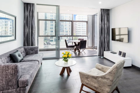Meriton Suites Chatswood - New South Wales Tourism  7
