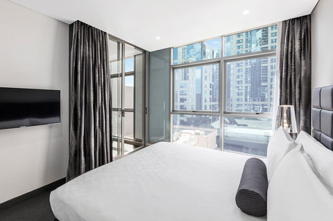 Meriton Suites Chatswood - New South Wales Tourism  9