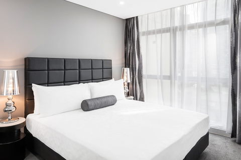 Meriton Suites Chatswood - New South Wales Tourism  12