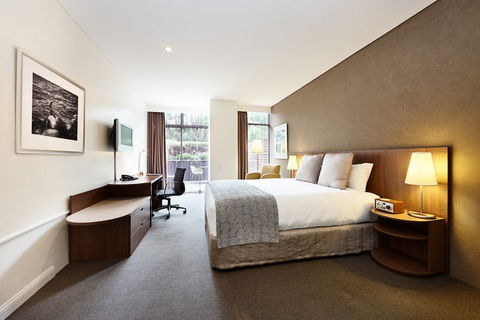 Hotel Urban St Leonards - New South Wales Tourism  4