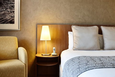 Hotel Urban St Leonards - New South Wales Tourism  7