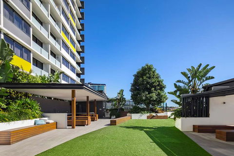 Alcyone Hotel Residences - New South Wales Tourism  3