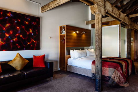 The Henry Jones Art Hotel - New South Wales Tourism  12