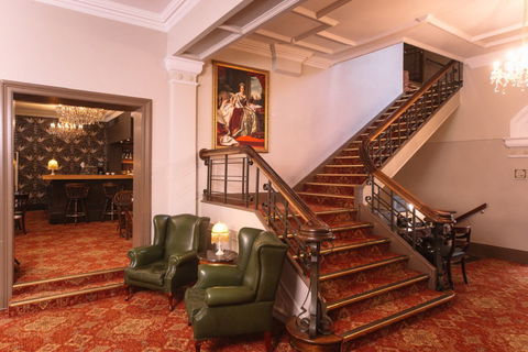 Hadley's Orient Hotel - New South Wales Tourism  2