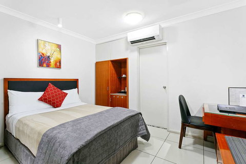 Comfort Inn & Suites Burwood - New South Wales Tourism  9