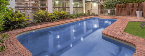The Airport International Motel - New South Wales Tourism  12