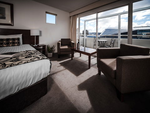 Salamanca Suites - New South Wales Tourism  1