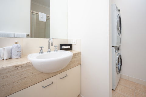 Aligned Corporate Residences Kew - New South Wales Tourism  3