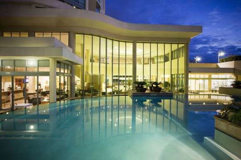 Mantra Legends Hotel - New South Wales Tourism  1