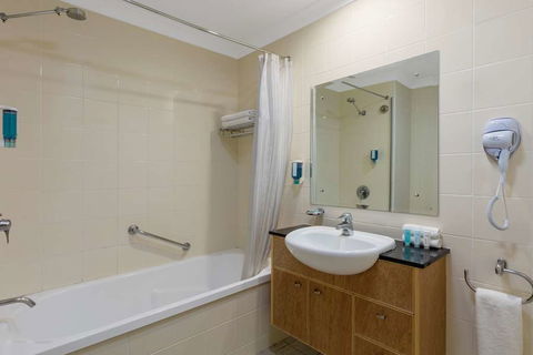 Nesuto Canberra Apartment Hotel - New South Wales Tourism  3