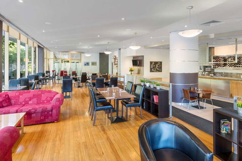 Nesuto Canberra Apartment Hotel - New South Wales Tourism  7
